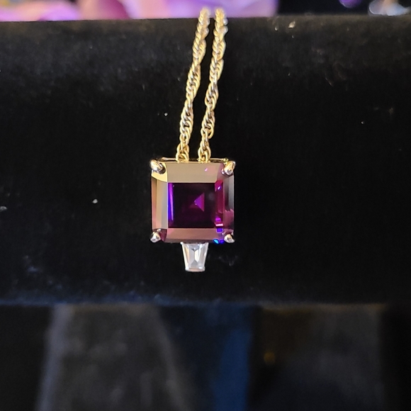 Vintage 6Ct Princess Cut Pendant on a 20 in Silver Rope💜 - Picture 1 of 7